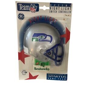 New in Package Vintage Seattle Seahawks Spartus Home Team Helmet Night Light